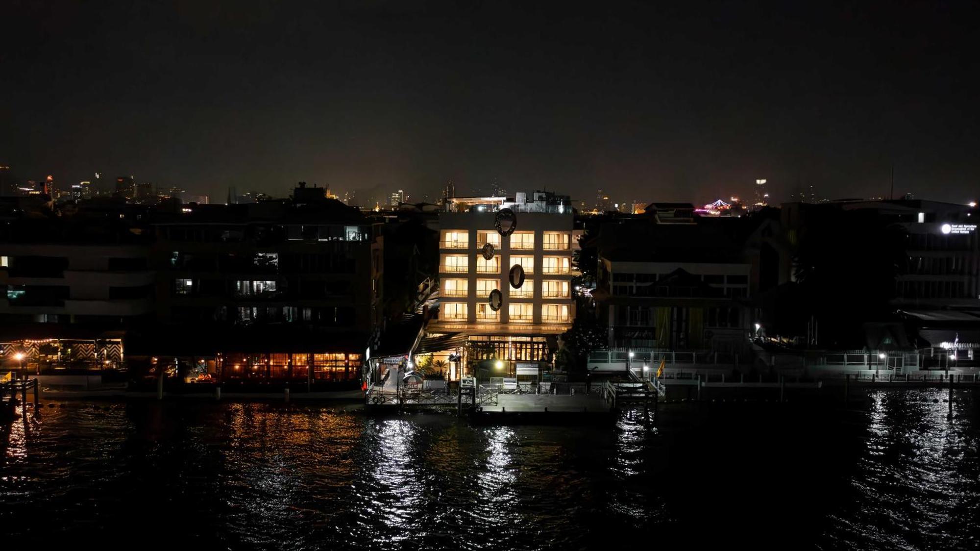 The Standardx, Bangkok Phra Arthit Banguecoque Exterior foto